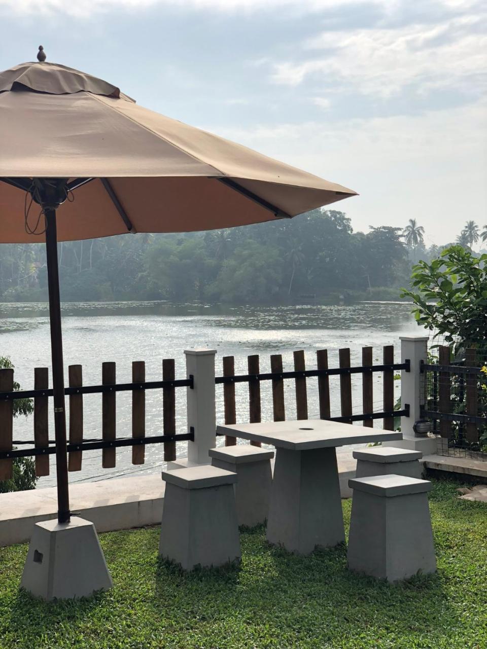 ماتارا Lotus Villa Holiday Resort المظهر الخارجي الصورة