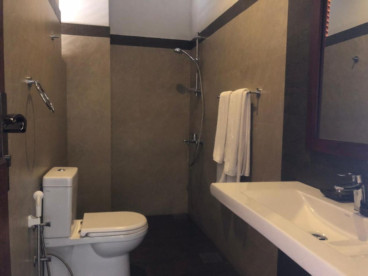 ماتارا Lotus Villa Holiday Resort المظهر الخارجي الصورة